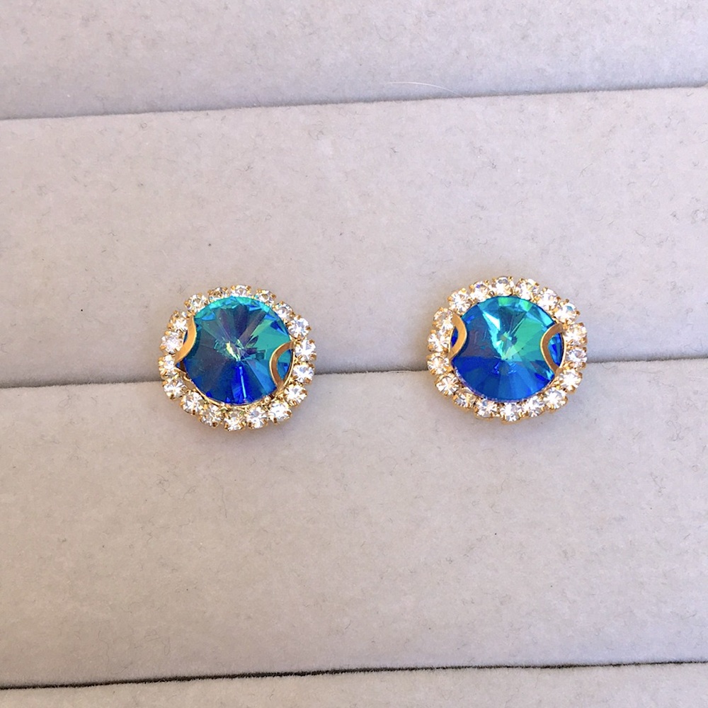 Light Sapphire Aurora Borealis + Gold Rivoli Crystal Halo Earrings - Picture 11 of 11